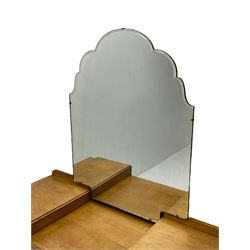 Mid-20th century light oak twin pedestal dressing table, shaped mirror back, fitted with seven drawers