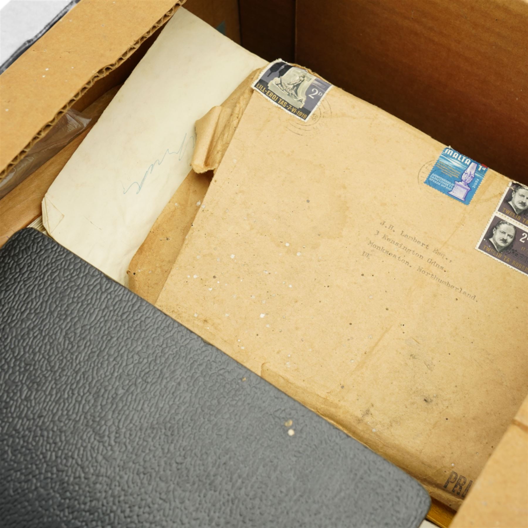 Great British and World stamps, including Queen Victoria penny black, Stanley Gibbons 'Commemorative Stamps' album King George V to Queen Elizabeth II pre-decimal, George V and VI Commonwealth, folder of 19th century and later stamps on covers, first day covers, etc, housed in various albums or folders and loose