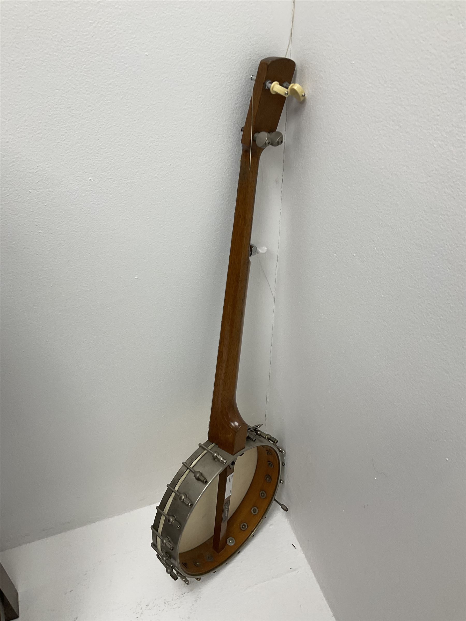 Windsor Popular Model five-string banjo, impressed mark and maker's label L88cm