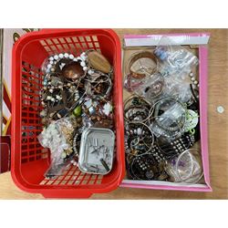 Quantity of costume jewellery, silver plate, cutlery, boxes, metalware etc