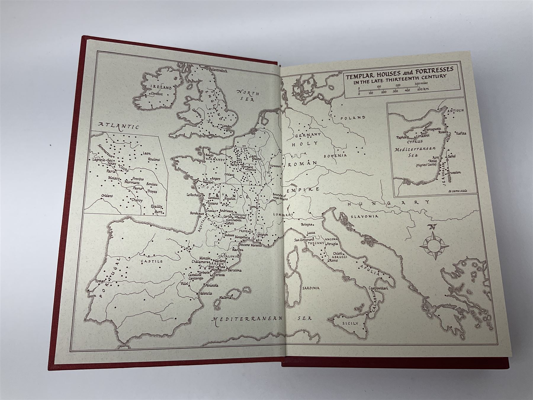 Folio Society - nineteen volumes including Life, The Dead Sea Scrolls, The World of the Odysseus, The Trial of the Templars, etc