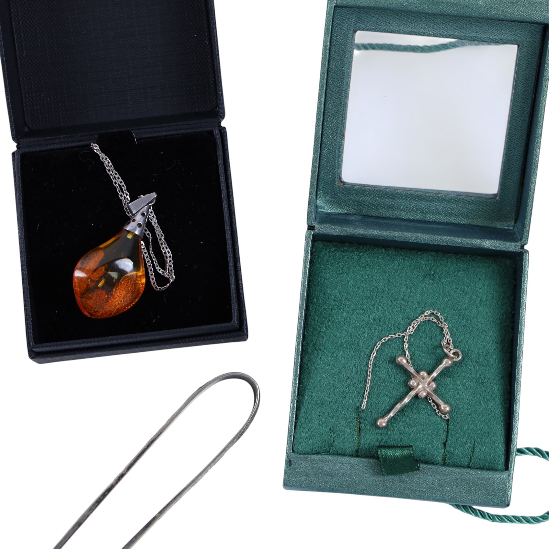 Collection of silver and silver stone set jewellery, including two Pandora rings, cross pendant, brooch, baby bangle, earrings, bracelet and locket, together with a pair of silver plated sugar tongs, jet brooch and copper stamp box