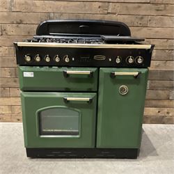 Range Master Classic 90 dual fuel range cooker