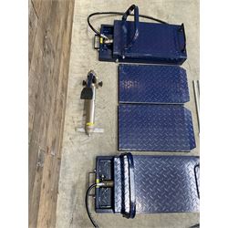 Heavy duty CR06XHD hydraulic vehicle car ramps