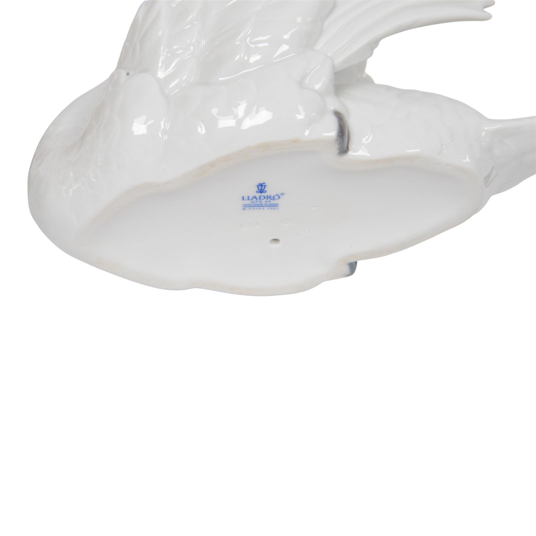 Ten Lladro figures, including Swan 5231, Friendship 1230, Geisha Girl 4989, Boy with Yacht etc 