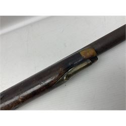 Early 19th century flintlock single barrel sporting gun by Johnston, approximately 14-bore, with 94cm(37