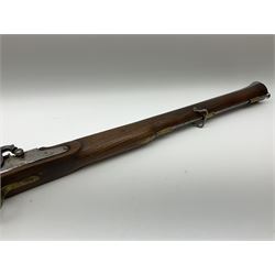 Reproduction 11-bore black-powder blunderbuss, the 61.5cm barrel with black-powder marks and ramrod under, walnut full stock with steel lock and brass fittings and two sling swivels, serial no.155, L101cm overall SHOTGUN CERTIFICATE REQUIRED