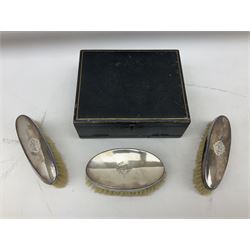 Broadway & Co hallmarked silver mounted brush set in fitted case