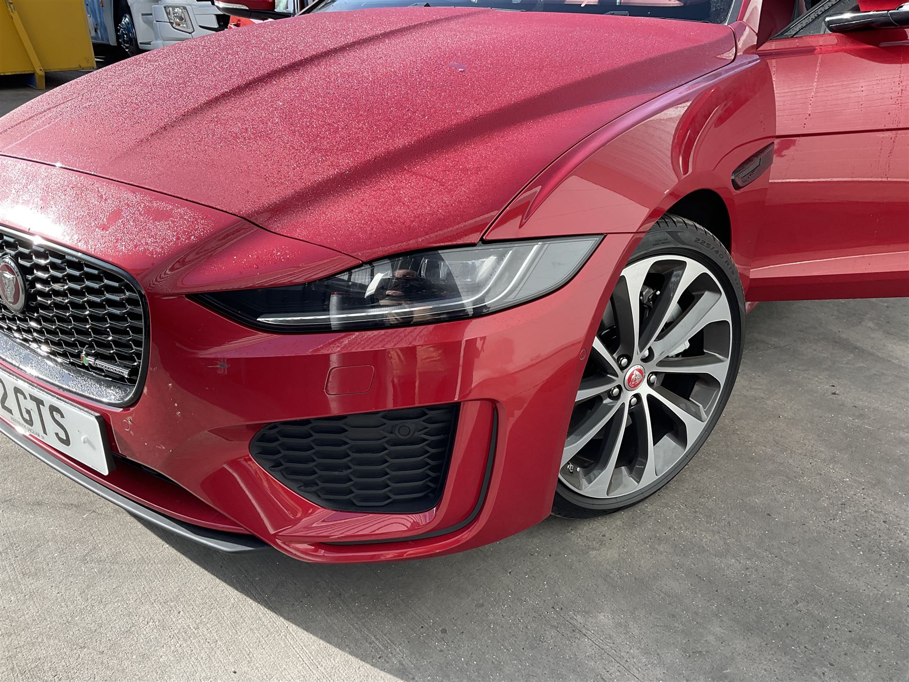 X2 GTS - JAGUAR XE SALOON - 2.0 R-Dynamic HSE 4dr, Automatic ONLY 800 miles

Year: 2019, June
Colour: Firenze Red
Mileage: 800 miles only
Fuel: Petrol
Reg: X2 GTS

As new, with cherished plate, instructions for sale from a local estate.
Buyers premium 10% plus VAT (12% inc.)