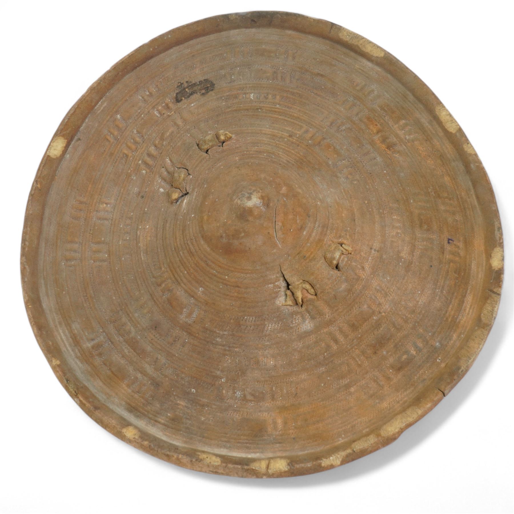 Somali hide shield D33cm, knobkerrie L90cm, New Guinea adze and an Aboriginal boomerang (4)