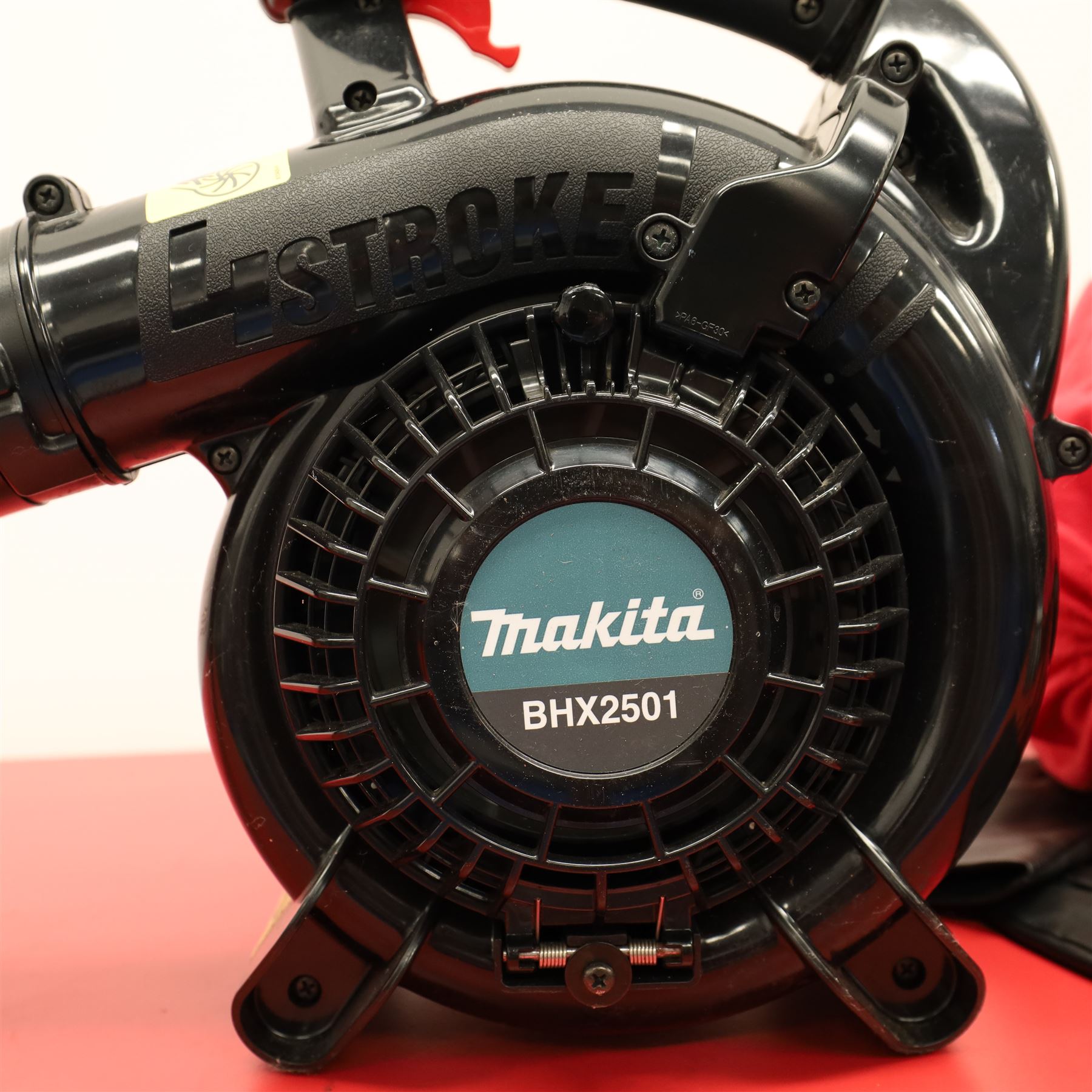 Makita BHX2501 4-stroke petrol leaf blower