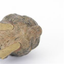 In the manner of Franz Bergman, seated hare, late 19th/early 20th century Austrian cold painted bronze, with indistinct impressed mark beneath, H8cm L9.5cm