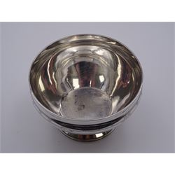 Small 1930's silver bowl, of circular form with engraved band beneath rim, upon a spreading circular foot, hallmarked William Comyns & Sons Ltd, London 1933, also stamped for retailer Z. Barraclough & Sons Ltd, H6.5cm D10.5cm, approximate weight 7.07 ozt (220 grams)