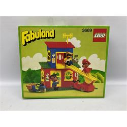 Lego Fabuland - twelve 1980s sets nos.3641, 3644, 3645, 3654, 3659, 3660, 3662, 3664, 3666, 3667, 3668 and 3669; all boxed (12)