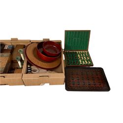 Wooden chess set, together with carved figures and other wooden items, in three boxes 