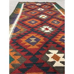 Maimana kilim red and green ground rug, repeating border
