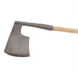 Late 18th century French Revolution period citizens executioners style axe, L83cm