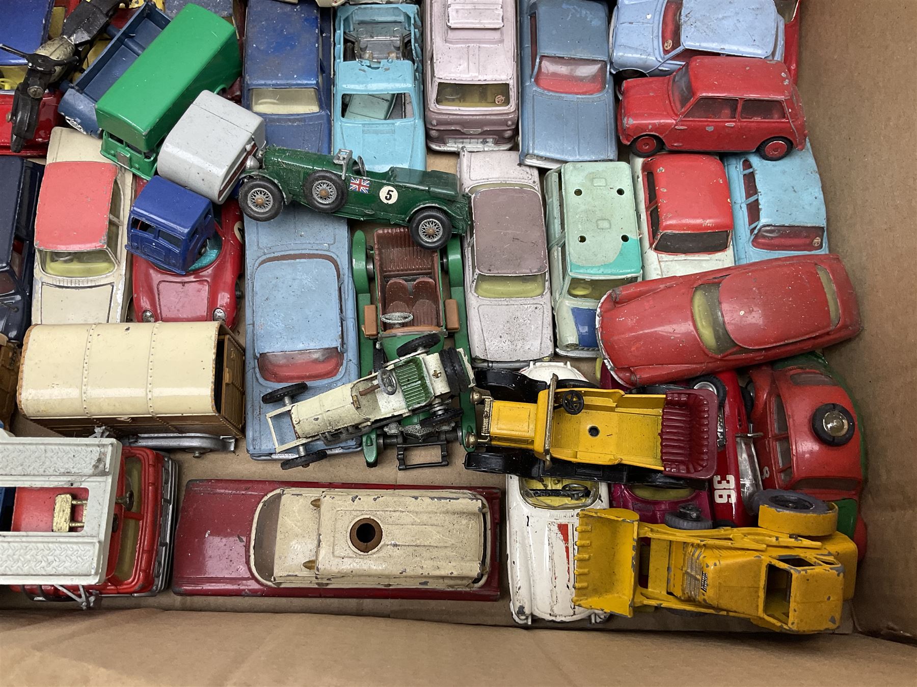 Corgi - over forty unboxed and playworn die-cast models including Simon Snorkel, Big Bedford Tractor Unit, Carrimore Mk.IV Transporter, Jeep FC-150,  Land Rover with pony trailer, James Bond Aston Martin DB5 etc; and quantity of other die-cast models by Lesney etc