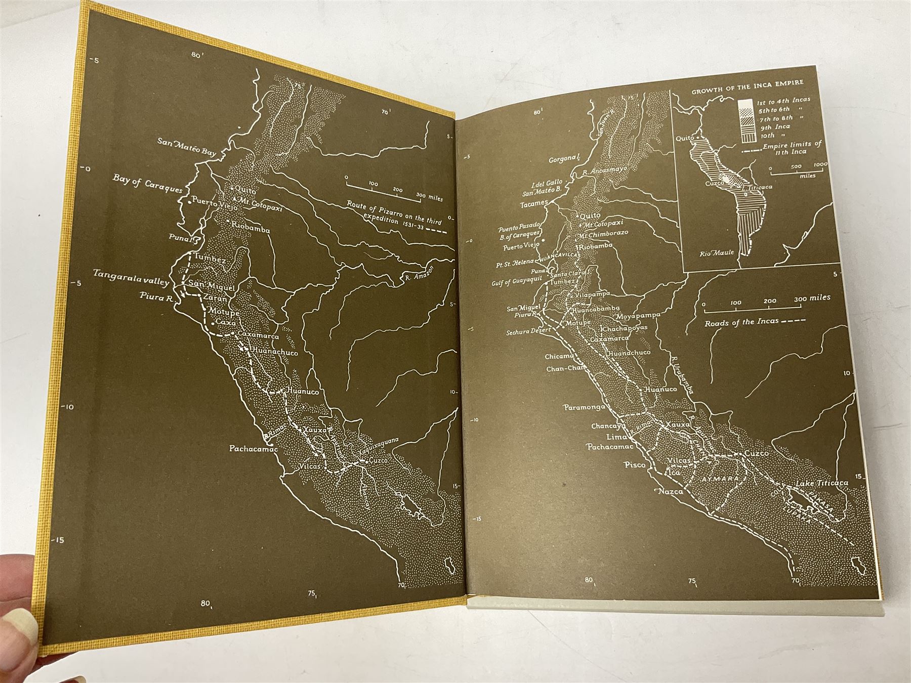 Folio Society - nineteen volumes including The Discovery and Conquest of Peru, French Short Stories, 1066 and All That, etc 