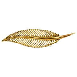 14ct gold leaf brooch, stamped 585