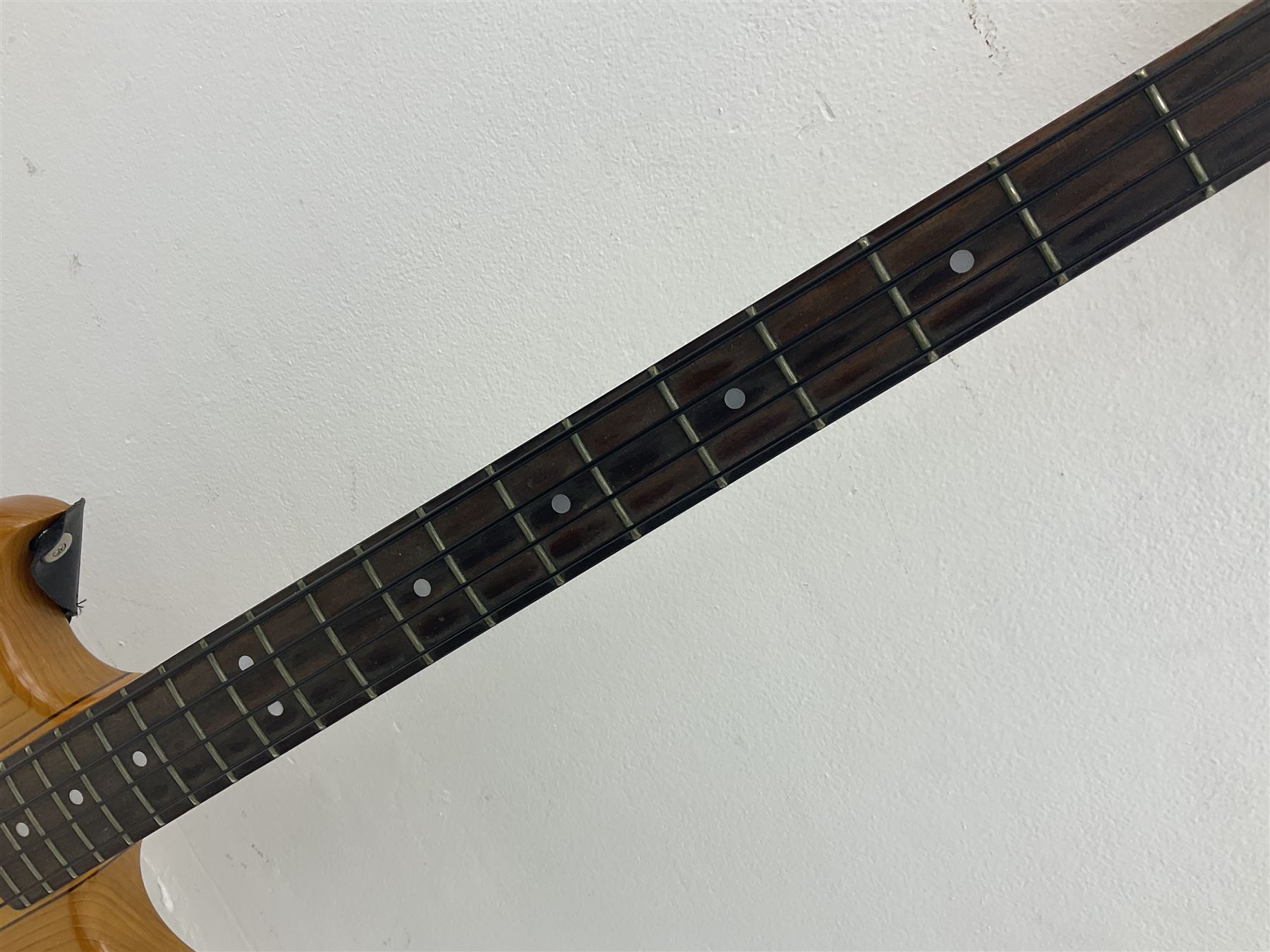 Westone Thunder 1-A elm four-string electric bass guitar, serial no.4052670 L111cm