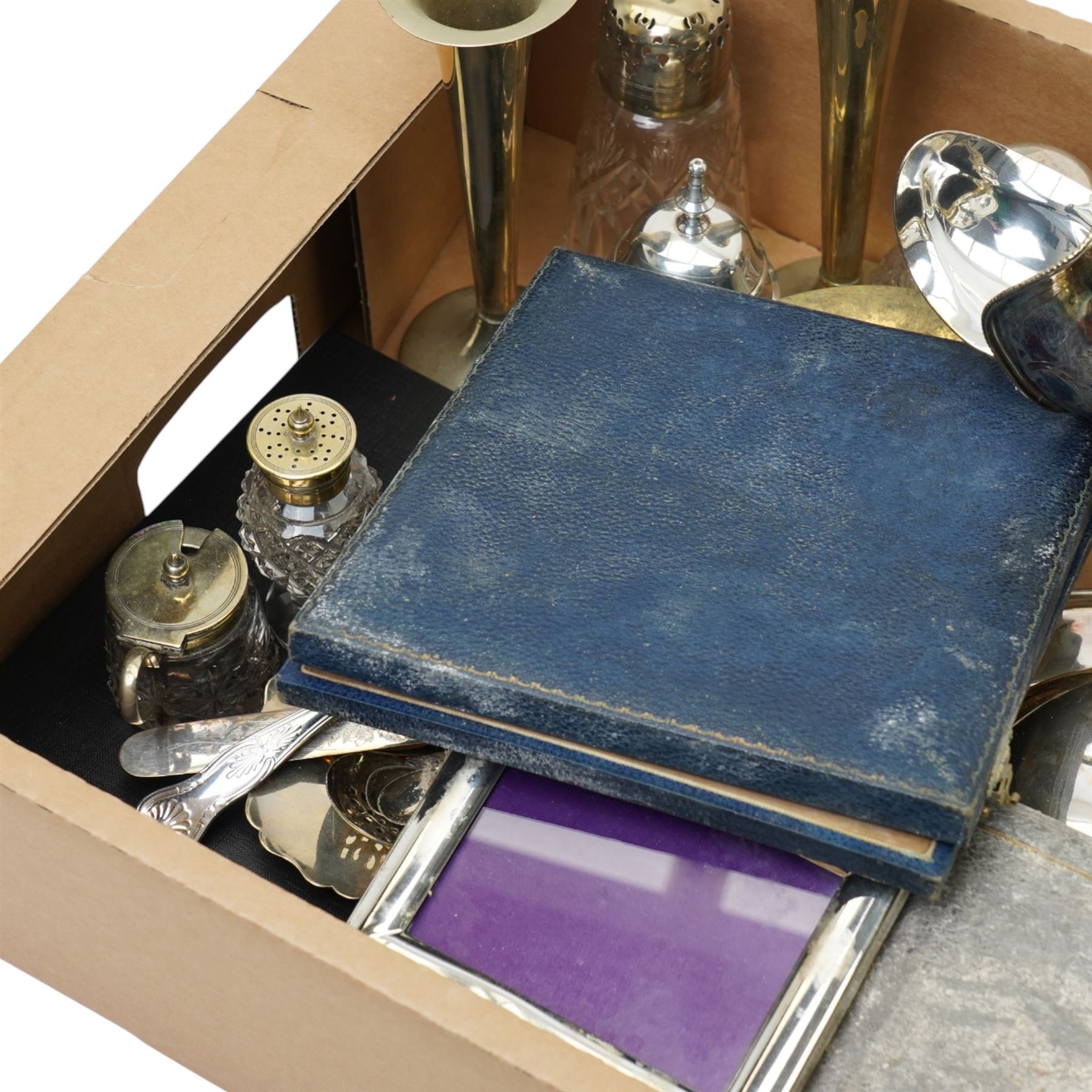 Engraved plated ewer, hotel plate tea set, muffin dish and cover and other plated items