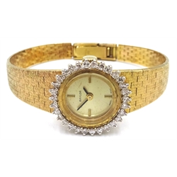  Baylor Swiss 9ct gold bracelet wristwatch, diamond set bezel 25.8gm  