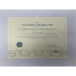 Hornby '00' gauge - 'Southern Suburban 1938' Coach Pack, DCC ready 