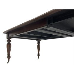 19th century mahogany extending dining table, with leaf