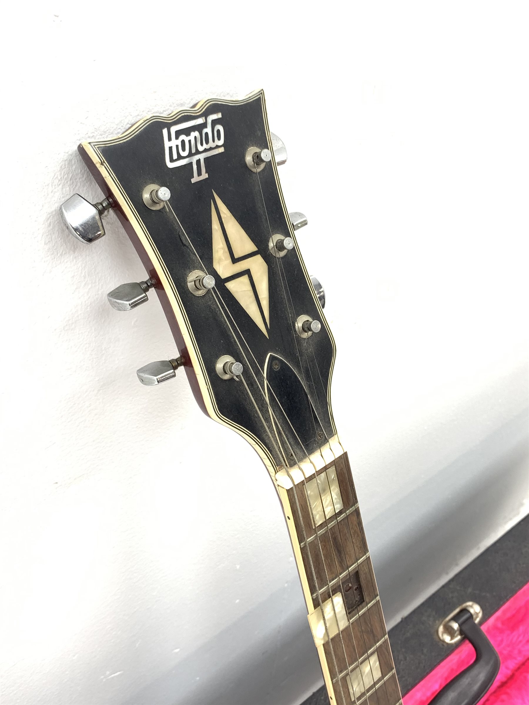 Hondo II electric guitar with carrying case 