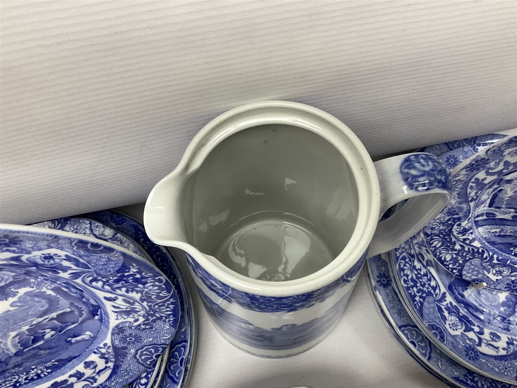 Copeland Spode Italian pattern tea and dinner wares, including hor d'oeuvres dish, tureen and cover, coffee pot, six coffee cans and saucers, etc, all with blue printed marks beneath (40)