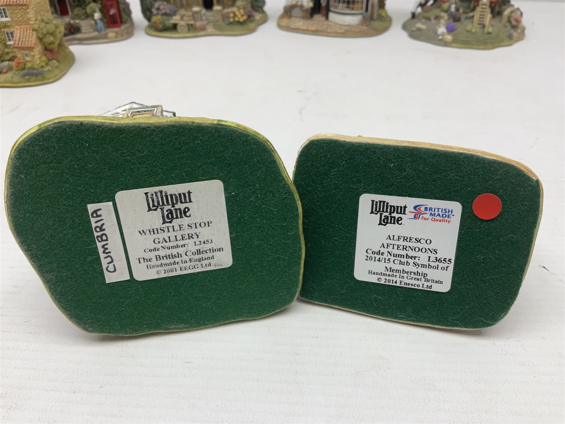 Twenty Lilliput Lanes, including The Right Note, Chatterbox Corner, Whistle Stop Gate, New Neighbours, Travellers Rest etc, all in original boxes