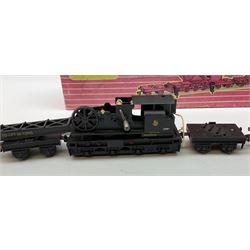 Hornby Dublo - Breakdown Crane No.4062 with Cowans Sheldon livery, boxed with screw jacks; D1 Girder Bridge, boxed; and T.P.O. Mail Van Set, boxed with instructions, mail bags, switch and tested tag (3)