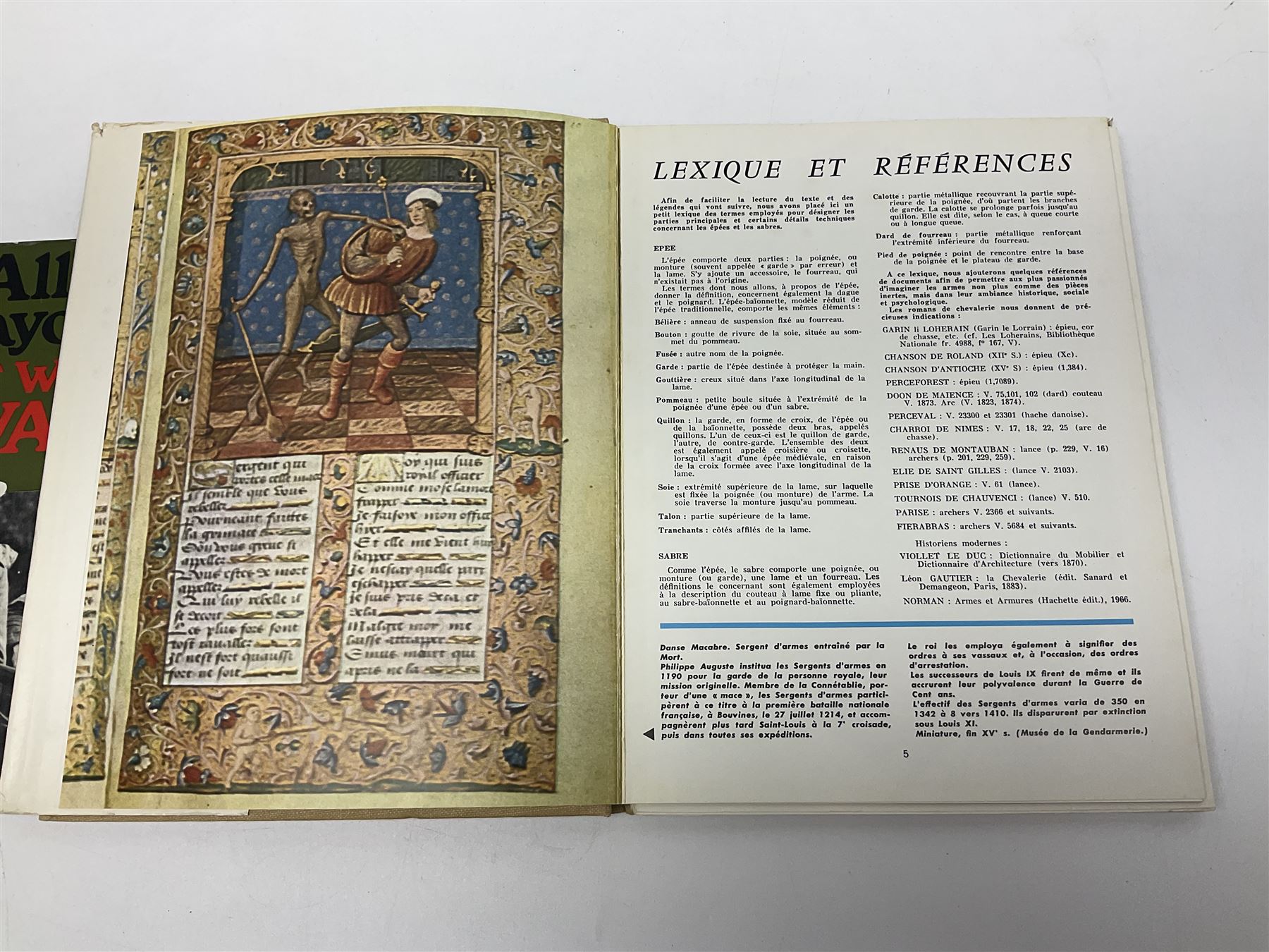Five reference books on swords and bayonets comprising Skennerton & Richardson: British & Commonwealth Bayonets; Paul Keisling: Bayonets of the World; Leslie Southwick: The Price Guide to Antique Edged Weapons; J. Anthony Carter: Allied Bayonets of World War Two; and Les Armes Blanche (5)