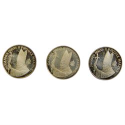 Great British and World coins and banknotes, including Bank of England ten shillings note, various Cyprus notes, Maria Theresa silver restrike thaler, pre-Euro coinage, pre-decimal coinage etc