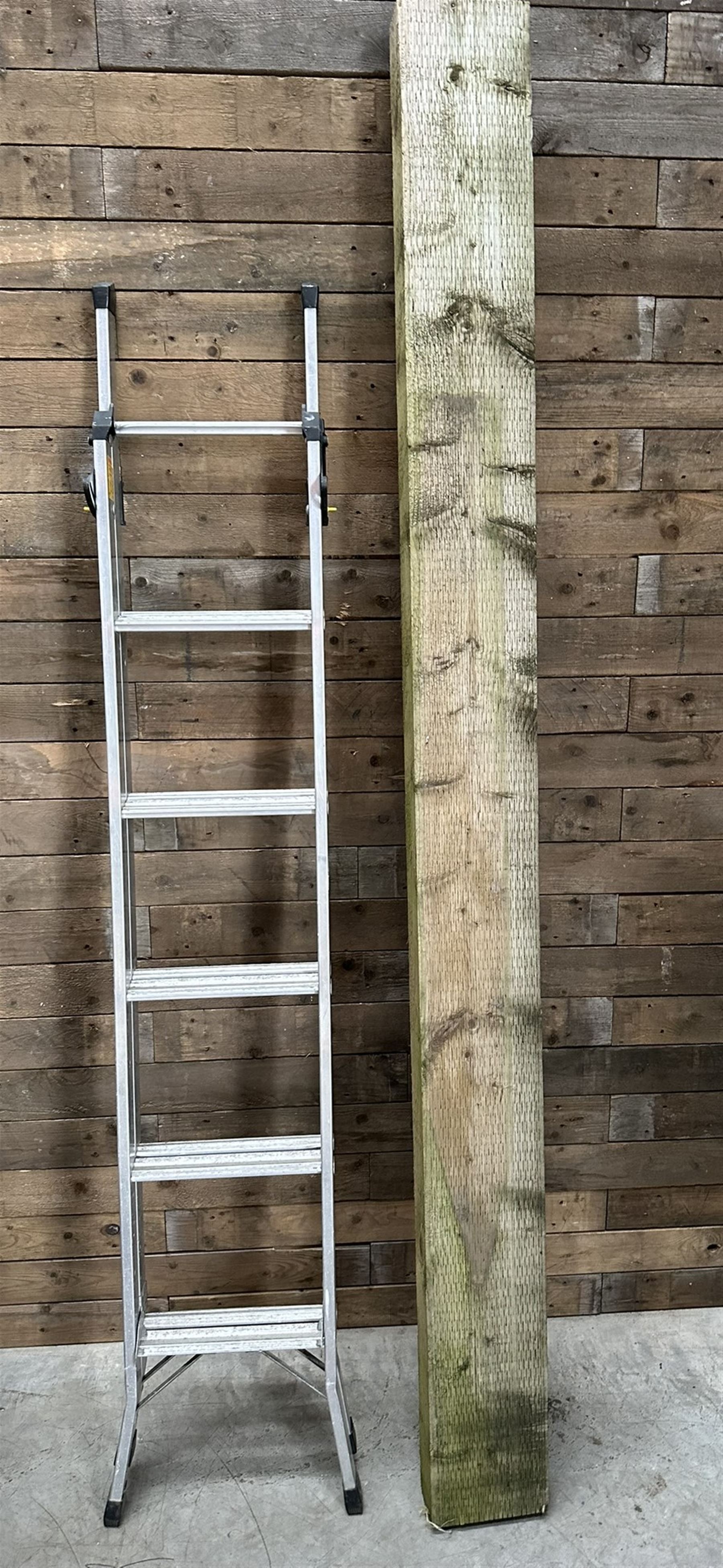 Set of multi-extending step ladders, and a railway timber railway sleeper