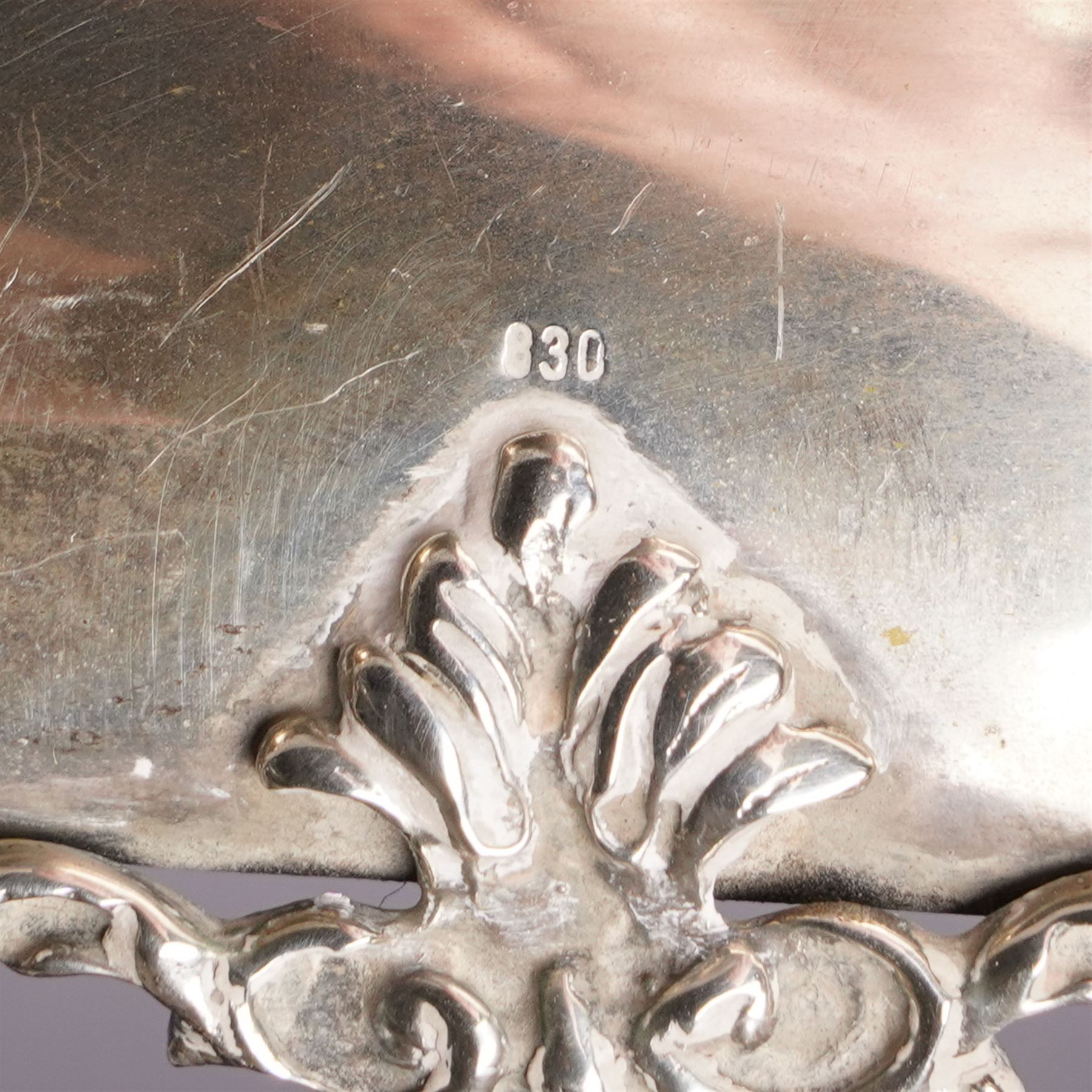 Continental 830 standard shaped rectangular shallow dish with pierced and moulded borders W18cm and an 830 standard oval dish with pierced handles W15cm