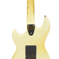 1980s G&L by Leo Fender SC3 electric guitar, in cream finish, made in USA serial no. G021189, contained within a hard carry case