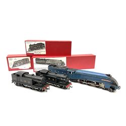 Hornby Dublo - three-rail A4 Class 4-6-2 locomotive 'Sir Nigel Gresley' No.7;  LMS Class N2 0-6-2 Tank locomotive with serif No.6917; and LMS Class N2 0-6-2 locomotive No.6917; all in modern collector's red boxes (3)