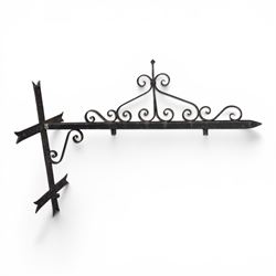 Antique wrought iron sign bracket, with strapwork scroll decoration and arrow form support...