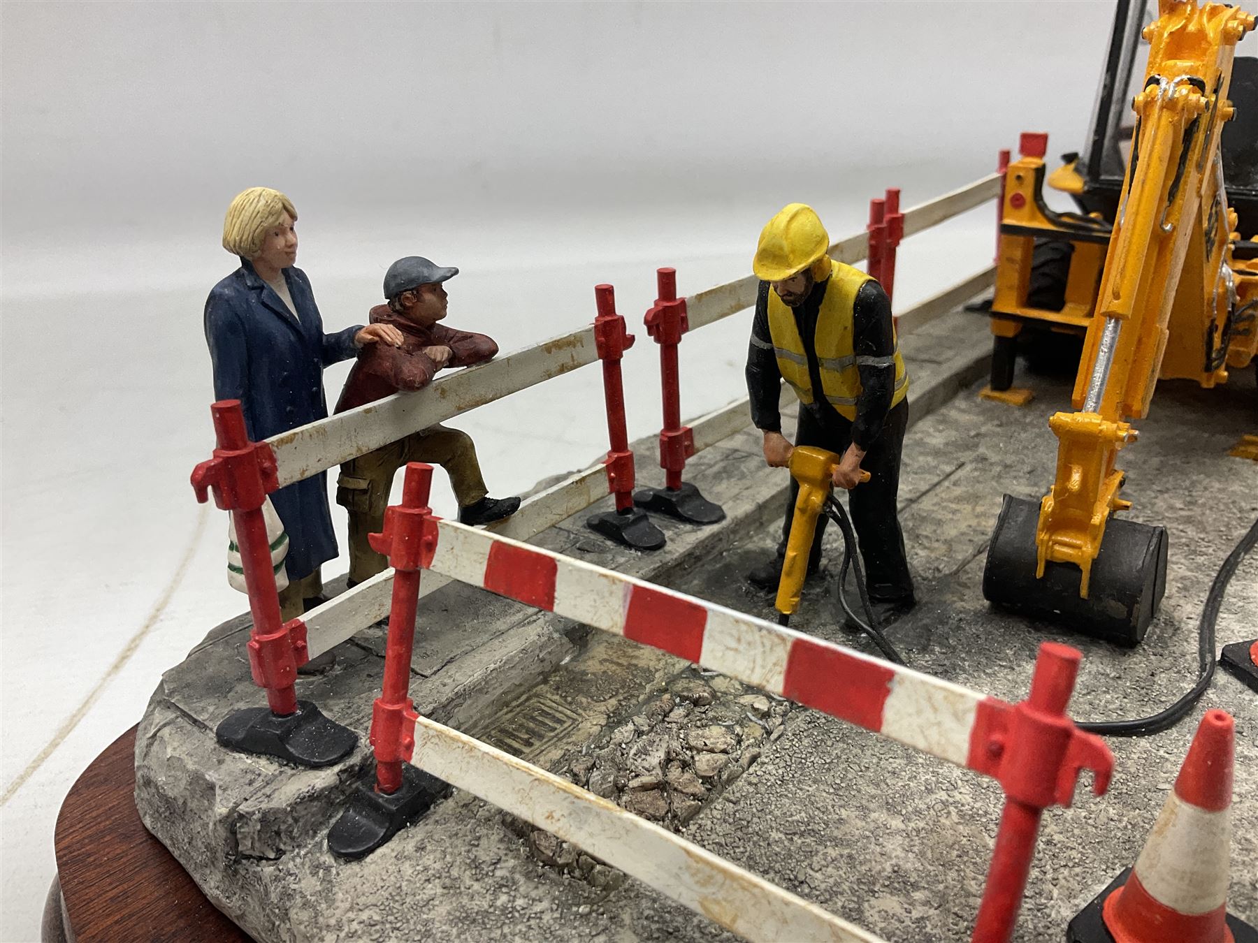 Border Fine Arts, Essential Repairs, model no. B0652, by Ray Ayres, limited edition 490/1750, L48cm