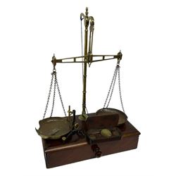 Set of balance scale, together with set of cased sovereign scales and one other