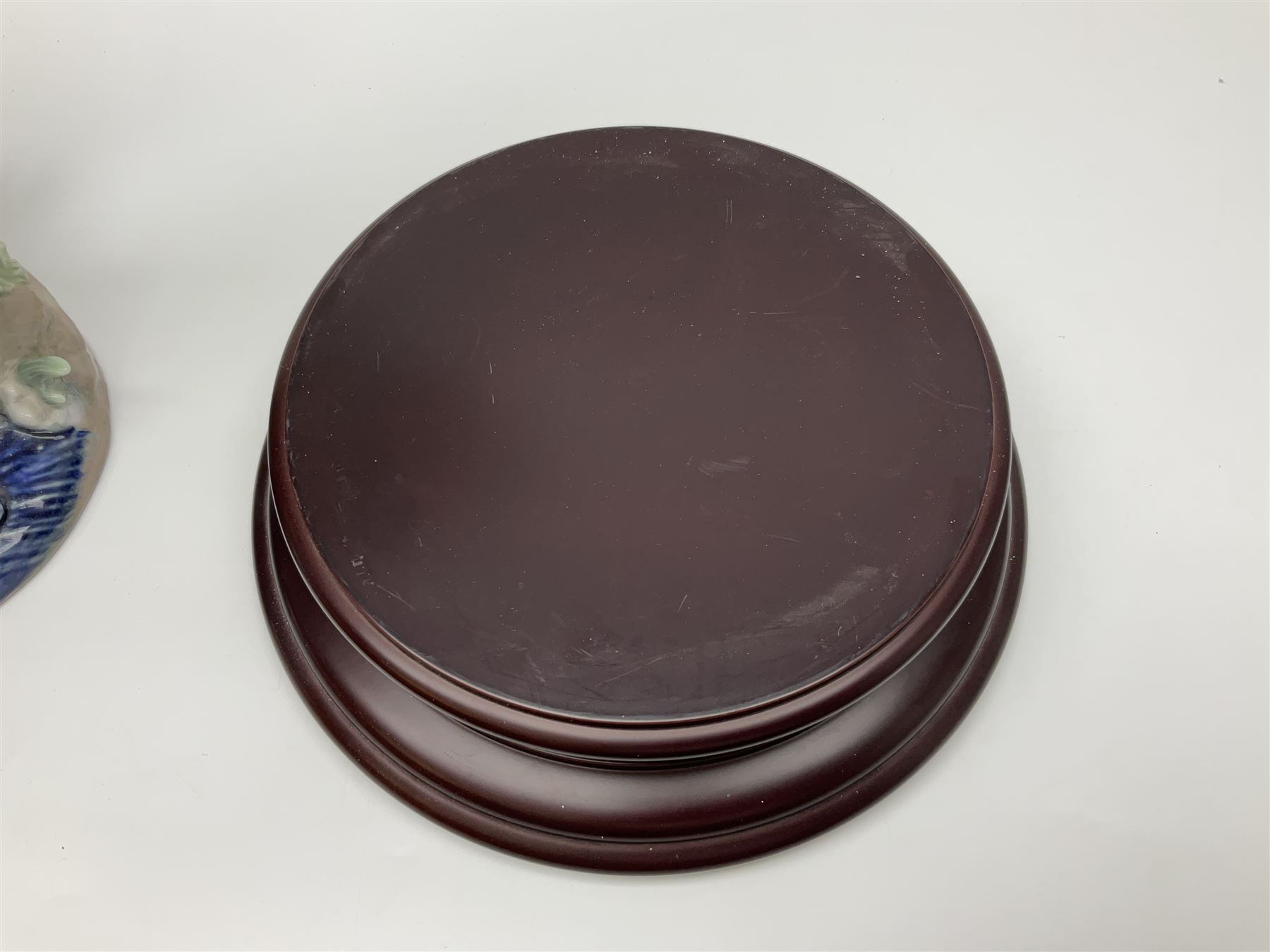 Large Lladro figure group, Swans Take Flight, modelled as two swans upon raised on circular wooden plinth, sculpted by Salvador Debon, H68cm