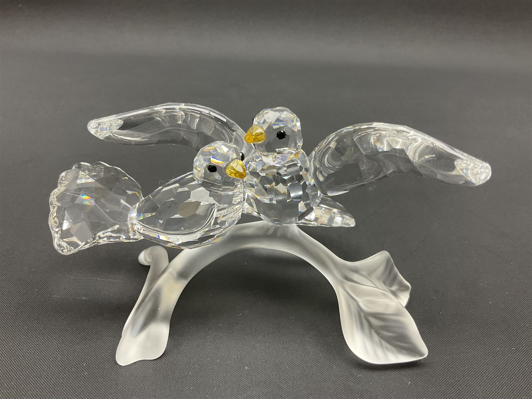 Fourteen Swarovski Crystal bird figures, to include toucan, mandarin duck, swans, parrot, cranes etc 