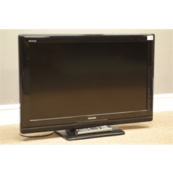  Toshiba 32AV555D 32'' LCD television with remote (This item is PAT tested - 5 day warranty from date of sale)   