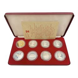 Pobjoy Mint sterling silver proof seven crown coin and gold plated sterling silver proof 'Silver Jubilee Crownmedal' set, commemorating the 'Silver Jubilee of Her Majesty Queen Elizabeth II 1977', cased with certificate