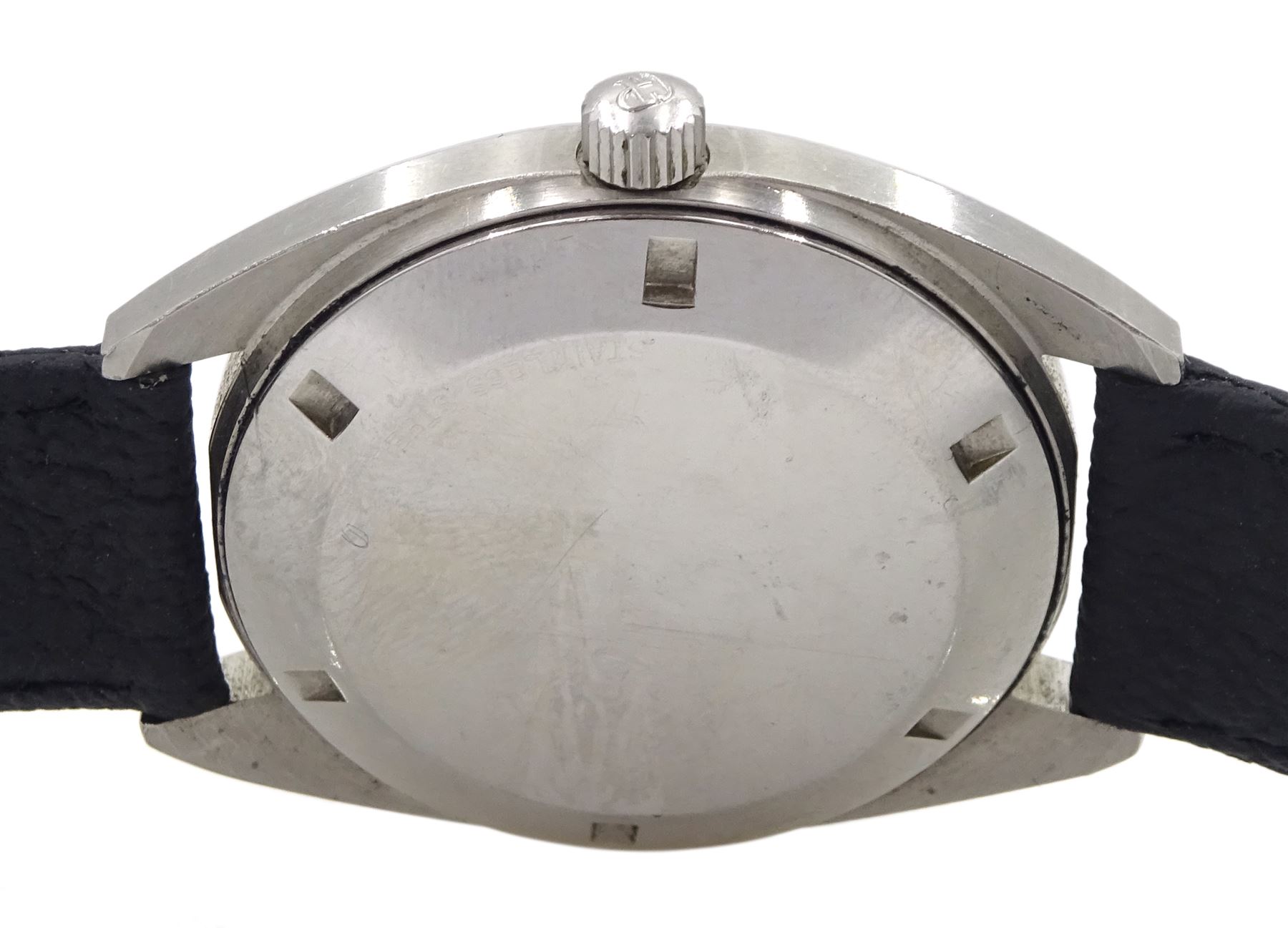 Girard-Perregaux Gyromatic gentleman's stainless steel wristwatch, Cal. 461-770, 17 jewel movement, blue dial with date aperture, on leather strap