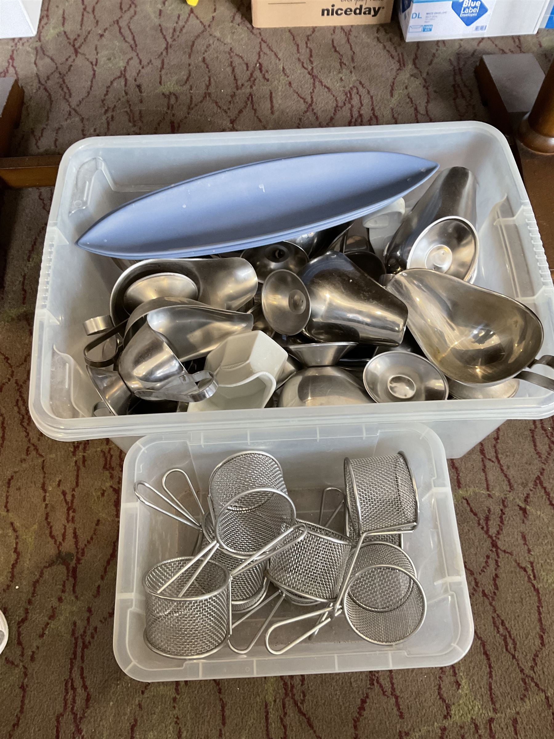 Quantity of ceramic and stainless tea pots, sauce boats, chip servers, in three boxes- LOT SUBJECT TO VAT ON THE HAMMER PRICE - To be collected by appointment from The Ambassador Hotel, 36-38 Esplanade, Scarborough YO11 2AY. ALL GOODS MUST BE REMOVED BY WEDNESDAY 15TH JUNE.