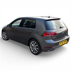 VW Golf, 2 Litre diesel, Automatic, 2018, Grey, MOT till 04/04/2026, 95.500 miles (KT67 NYB) - Car play, Parking sensors - this vehicle is subject to 10% plus VAT buyers premium (12% in total)