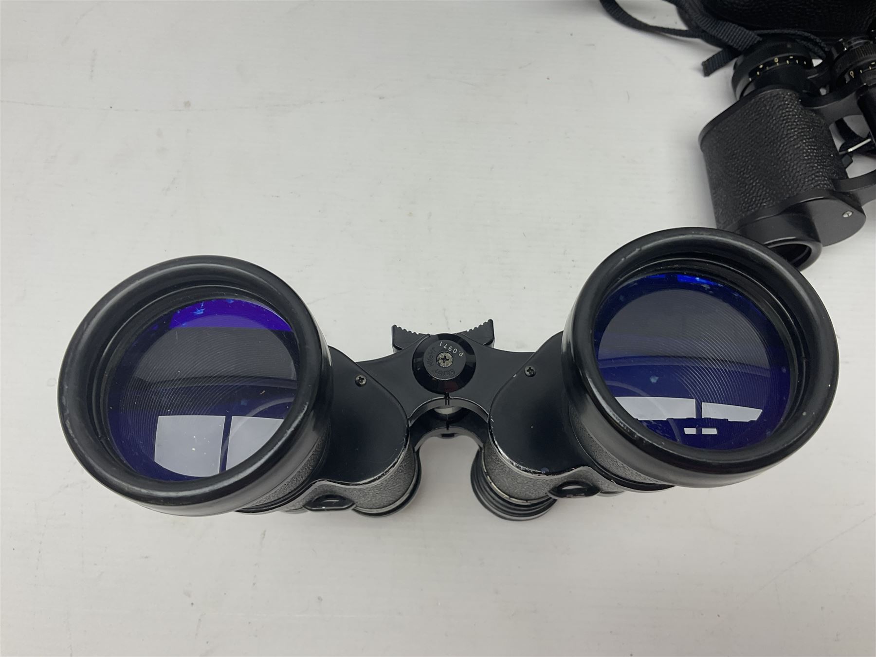 Optus Spotting scope 20-60x60, together with Wray London Wrayvu binoculars, Greenkat 10x50 binoculars and one other pair 